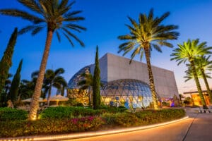 St.,Petersburg,,Florida,-,April,6,,2016:,Exterior,Of,The